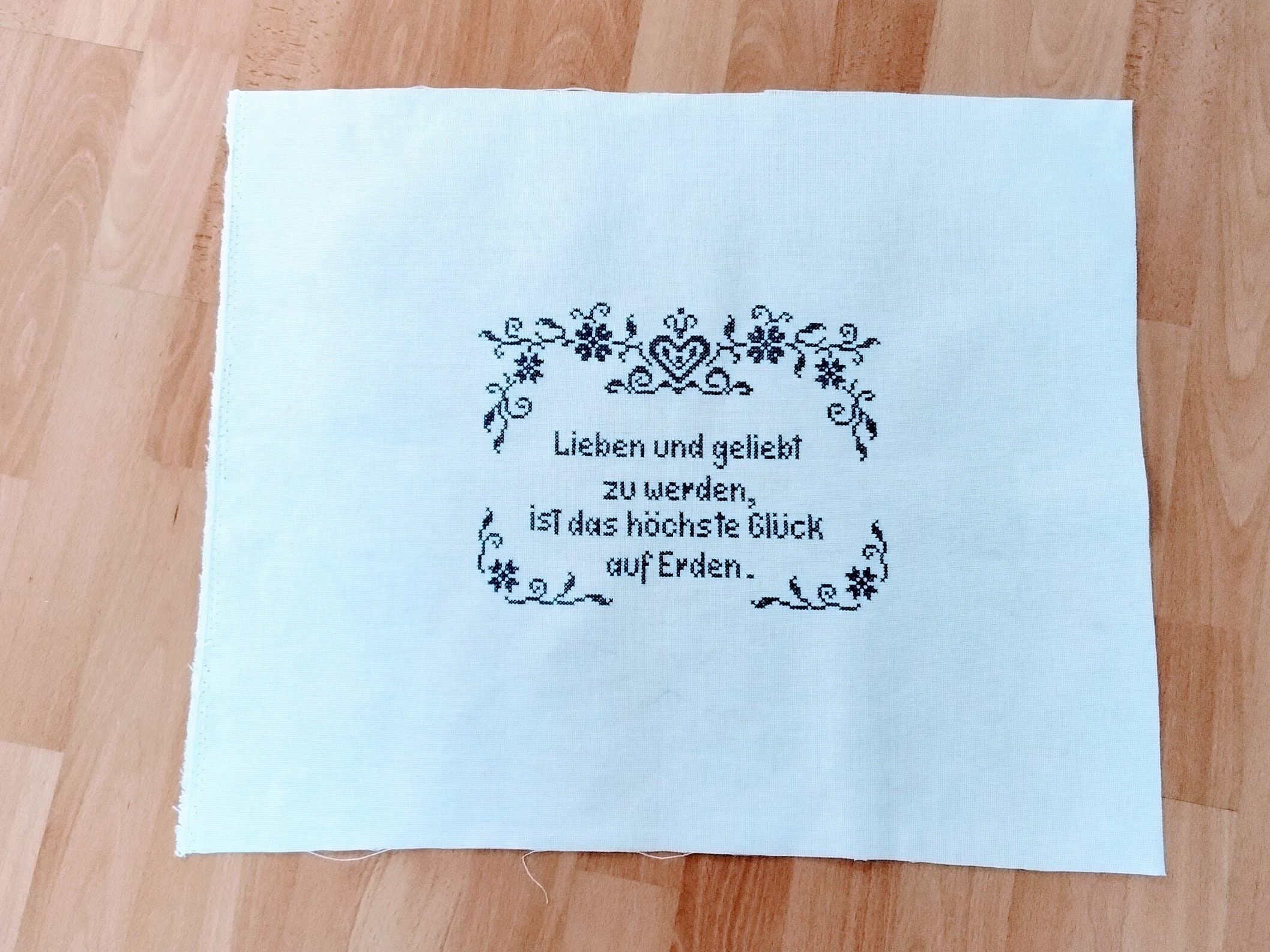 Wall cloth, wall hanging, saying picture, blue - to love and to be loved