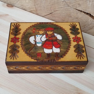 Vintage Holzkiste, handgemachte Volkskunst Holzkiste, rustikale Wohnkultur
