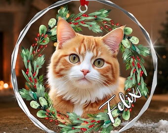 Personalized Cat Photo Christmas Ornament, Custom Cat Portrait with Wreath Ornament