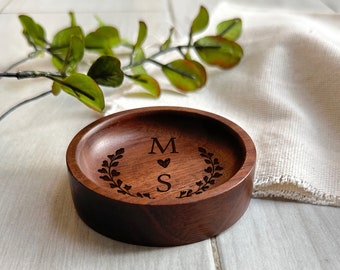 Engagement Ring Holder | Engagement Ring Dish | Wedding Ring Holder | Custom Ring Dish Engagement | 5th Anniversary Gift