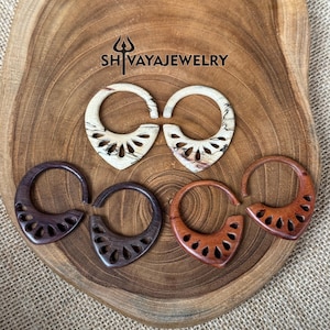 4g 6g 8g Lotus Tear Drop Gauge Earrings, Wood Gauges, Handmade Earrings, Sono Wood Earrings, Saba Wood Gauge, Tamarind Wood Earrings