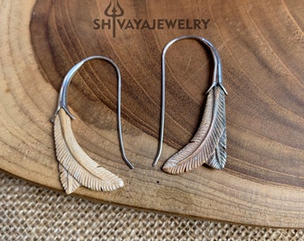 Pendientes de pluma de plata de ley, pendientes de hueso premium, accesorios hechos a mano, hueso reciclado, ganchos de plata de ley, joyería tallada a mano