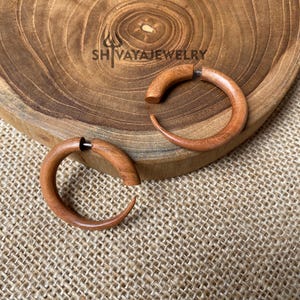Simple Wood Earrings, Sono Wood, Tamarind Wood or Saba Wood Earrings, Handmade Fake Gauge, Hand Carved Earrings, Fake Gauges