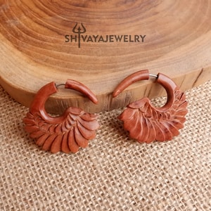 Tribal Wings Fake Gauge Earrings, Wood Gauge Earrings, Handcarved Earrings, Handmade Jewelry, Wooden Accessories.