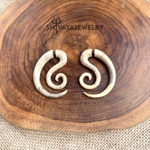Hand Carved Wood Earring, Wood Fake Gauge, Handmade Sono Wood Tamaind Wood or Saba Wood, Split Gauge, Stud Jewelry