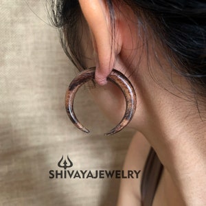 Simple Wood Earrings, Sono Wood, Tamarind Wood or Saba Wood Earrings, Handmade Fake Gauge, Hand Carved Earrings, Fake Gauges
