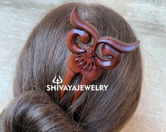 Carved Wood Hair Fork: Forest Owl, Rustic Bun Holder, Nature  display picture 1