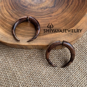 Simple Wood Earrings, Sono Wood, Tamarind Wood or Saba Wood Earrings, Handmade Fake Gauge, Hand Carved Earrings, Fake Gauges
