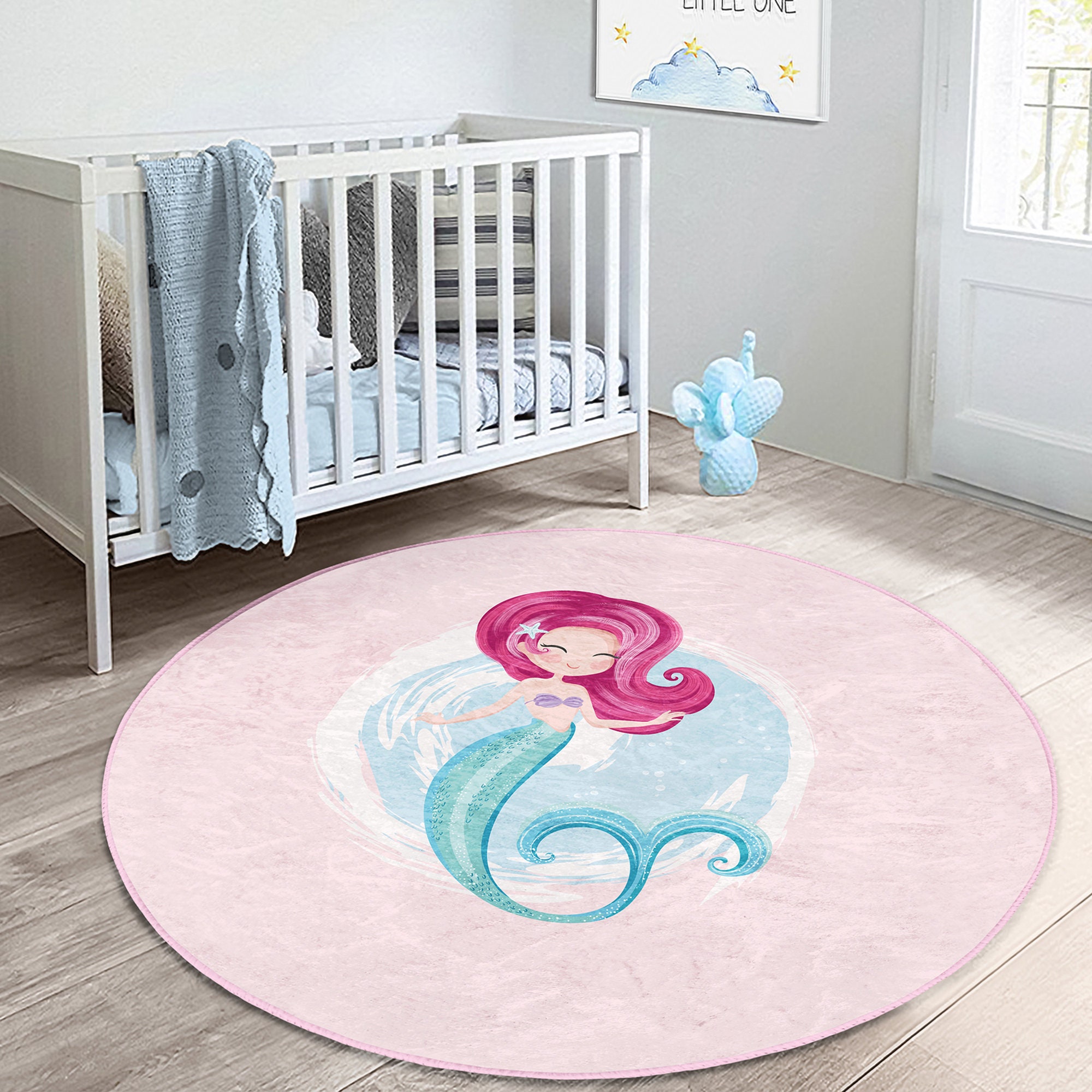 Discover Mermaid Round Floor Pad
