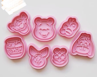 Cartoon Winnie cookie cutter with stamp, biscuit mold, playdoh cutter, cake decoration mold