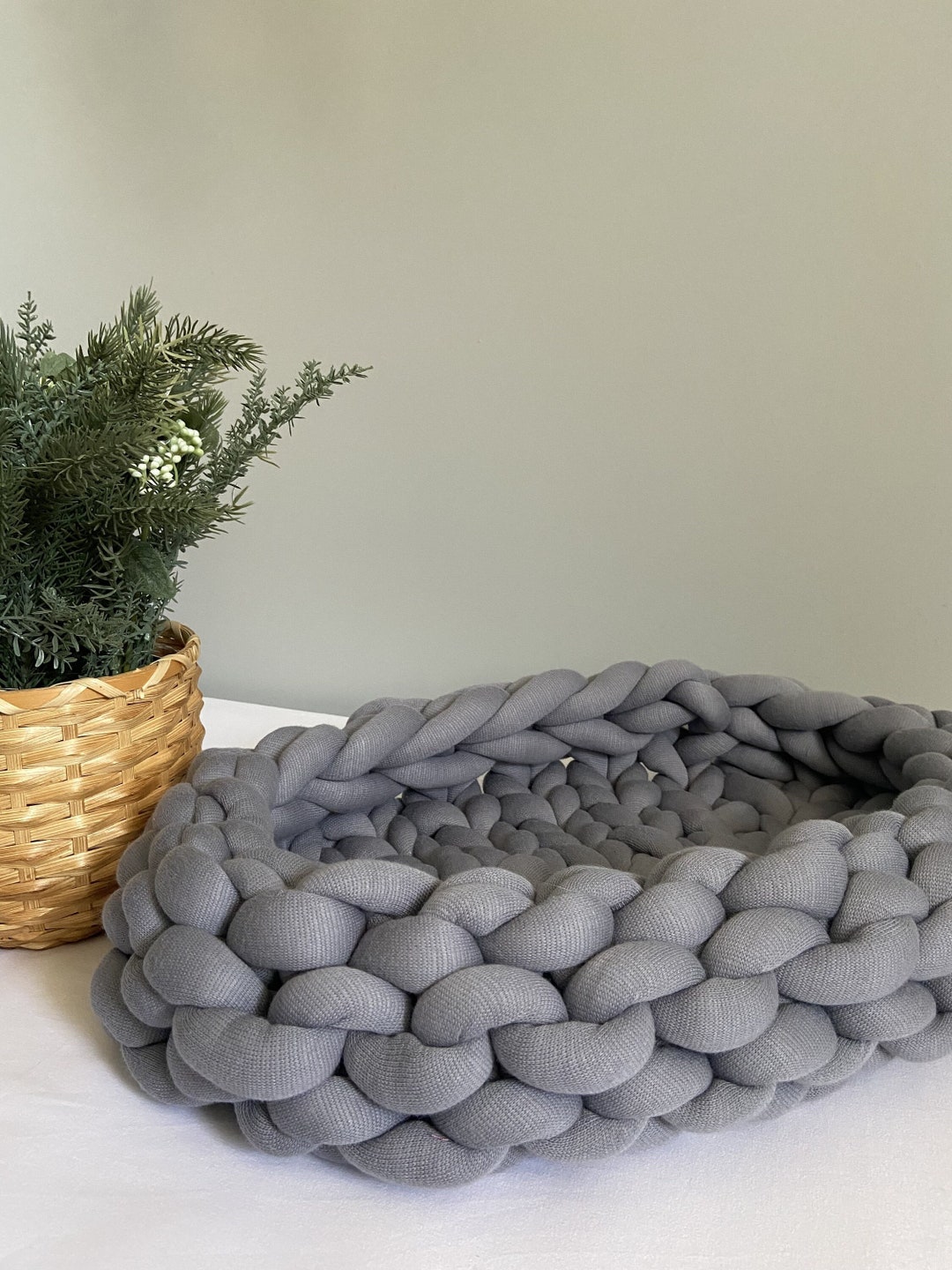 CAT BED, Cat Bed, Chunky Yarn, Cat House, Pet Bed, 100 Vegan Yarn, Cat