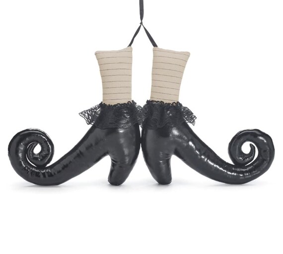 Black Curled Toe Witch Boots Etsy