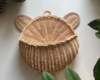 Rattan Cute Bear Wall Basket, Boho Wall Decor, Nursery Wall Hanging, Multi-Purpose Decorative Wall Basket