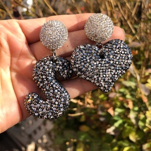 Pendientes de araña, pendientes de letras S y corazón de gran tamaño Regalos de días de San Valentín para ella, diamantes de imitación en blanco y negro Pendientes modernos Regalos