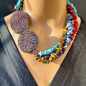 Lapislazuli Stein Koralle Stein Tigerauge Stein und Türkis Stein Multistrand Halskette, bunte Edelstein-elegante Halskette Geburtstags-Geschenke