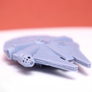 Millennium Falcon Realistic Detailed Model | Star Wars | Resin 3D print | - Multiple Sizes!