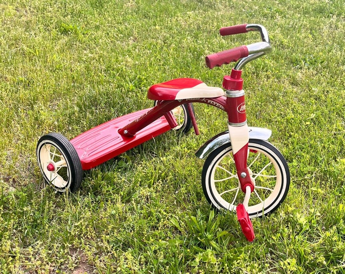 Radio Flyer Classic Red Tricycle Model 34T, Rustic Home Decor Tricycle