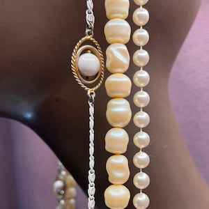 Vintage Avon Pearl Necklace Set: Multi-Chain Cameo Fashion Jewelry