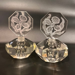 Antique Perfume Bottle, Crystal Perfume Bottle, Engraved Crystal Collectible Glass, Intaglio Daffodil Geometric Glass Cut Fragrance Bottle