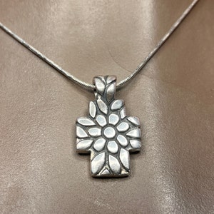 Vintage James Avery Cross Silver Necklace, Cross Silver Daisy Flower, Retired James Avery Jewelry Sterling Silver Christian Art