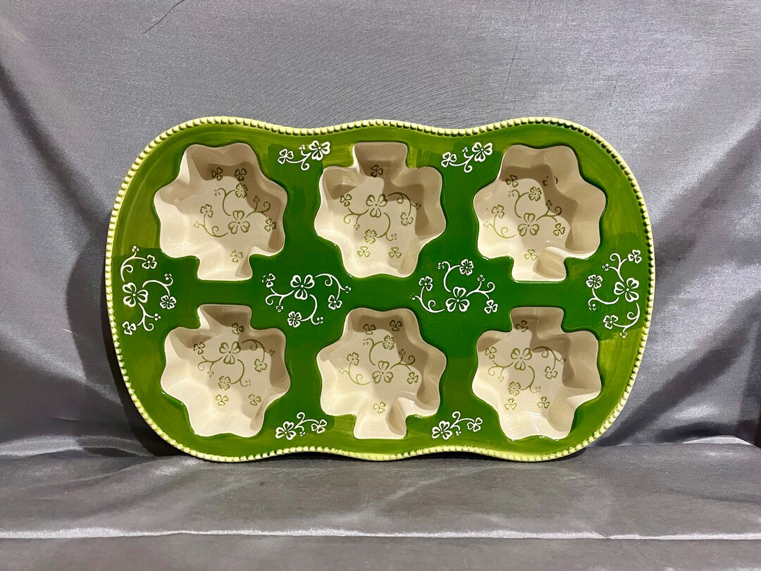 Temptations Floral Lace by Tara Shamrock Pan, Irish Kitchenware, Muffin