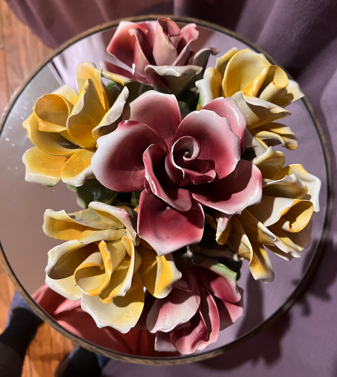 ヴィンテージ Capodimonte イタリア製 立体ローズ フラワーボウル Antique Capodimonte Rose Basket: Italian Porcelain Floral