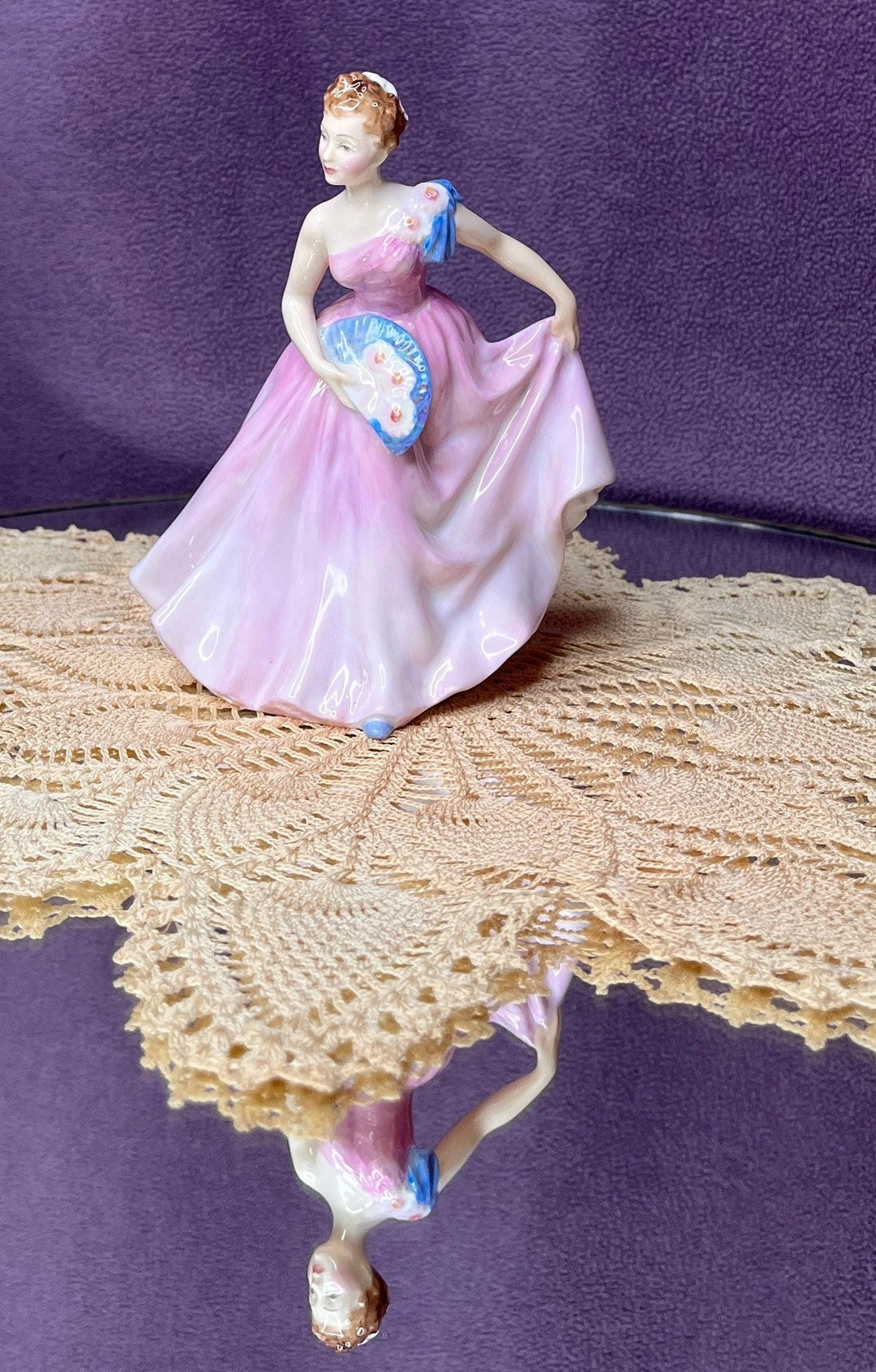 Royal Doulton Figurine Invitation Collectible Porcelain, Royal Doulton