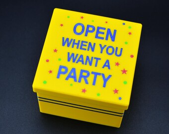 Party-in-a-Box: 3D-geprinte PLA-geschenkdoos - geel en blauw