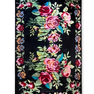 Tapis Moldave Bessarabian Kilim Vintage Moldovan Handmade Rug Floral