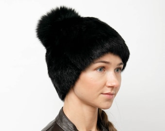 Chapeau Femme En Fourrure De Vison Noir Avec Pom-Pom Renard