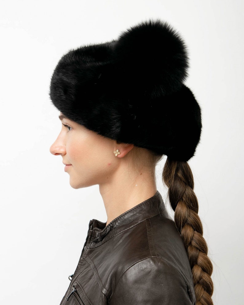 Béret Femme En Vison Noir Avec Pompon En Fourrure De Renard image 4