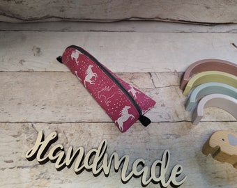 Pencil case, pencil case, pen bag, small bag, folder, horse lilac reflector in 2 sizes