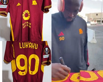 Camiseta de fútbol As Roma Europa League 2023 2024 firmada por Lukaku con prueba en vídeo