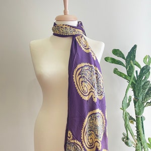Purple Silk Woman Shawl, Woman Silk Purple Head Scarf, Wrap for Women, Soft Silk Wrap, Bohemian Neck Scarf, Square Scarf, Vintage Scarf