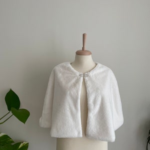 White Faux Fur Wrap, Bolero Shawl,  Bridal Fur Faux Shawl, Bridal Wrap, Faux Fur Shrug, Bridal Cape, Bridal Fur Scarf,Faux Fur Wedding Shawl
