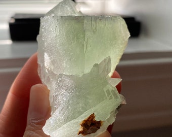 Fluorita de Dalnegorsk - Fluorita verde grabada procedente de Rusia