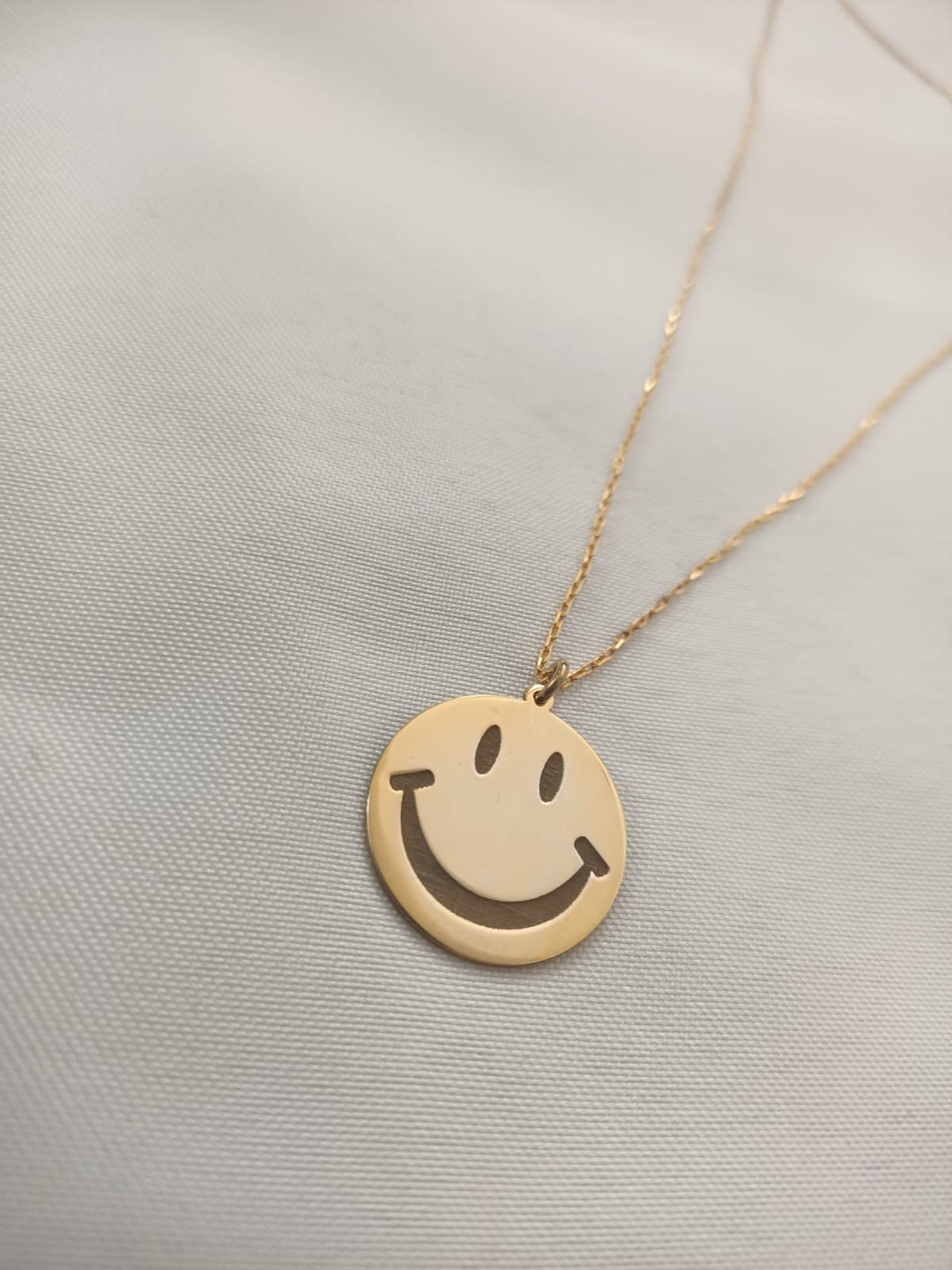 Smiley necklace silver Clearance