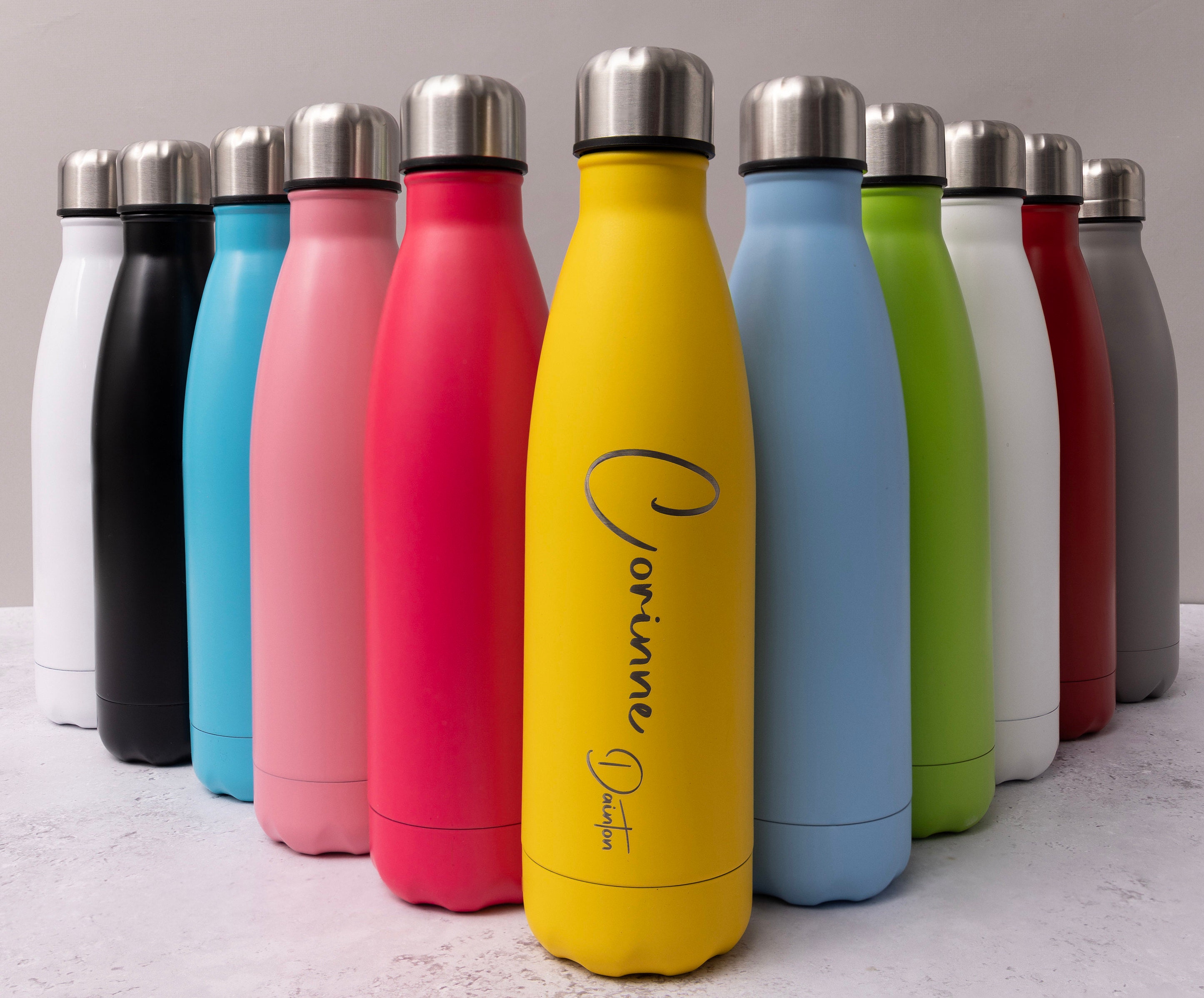 2 Liter Trinkflasche, BPA Frei Wasserflasche mit Strohhalm, Breiter Mund  Motivierende Wasserflasche mit Zeitmarkierungen, Auslaufsichere Water  Bottle