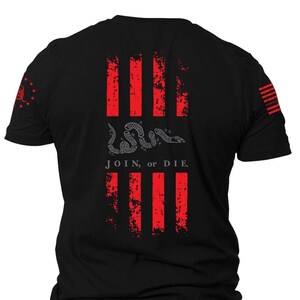 Join or Die American Flag T-Shirt | 2nd amendment | Distressed Flag T-Shirt | Join or Die Flag | Unisex T-Shirt