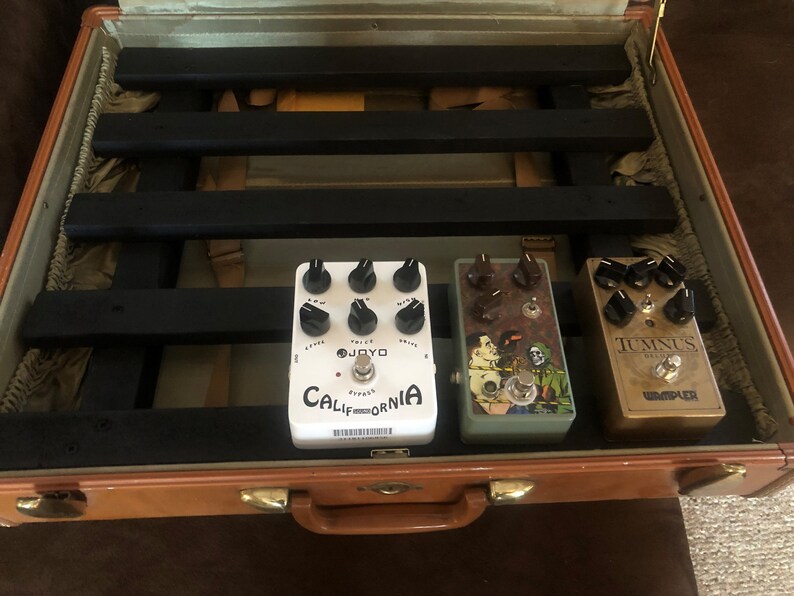 Vintage Samsonite Suitcase With Custom Built Guitar Pedalboard Pedal