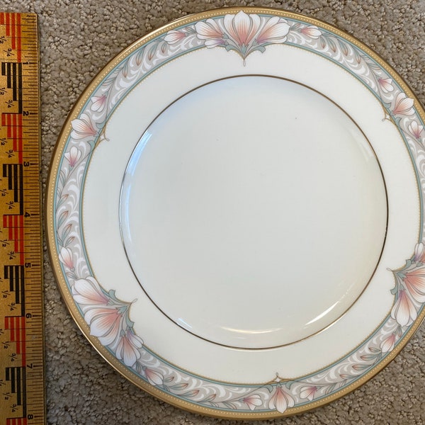 Noritake "Barrymore 9737" Bone China 8" Salad Plate
