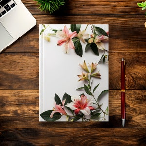 Lily Framed Matte Hardcover Journal | Prezenty dla pisarzy | Flower Nature Lover Writer Gift Diary