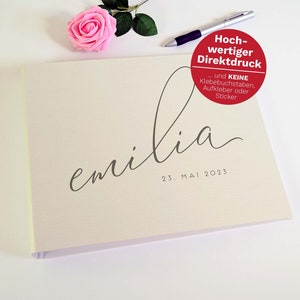 Album fotografico per bambini personalizzato con divisori in pergamena di cartone fotografico premium giallo chiaro, sapientemente realizzati a mano dal nostro laboratorio di rilegatura