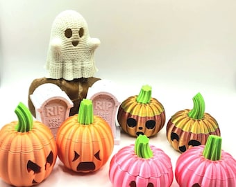 3D printed Jack O lantern with tea light. Halloween decorations.