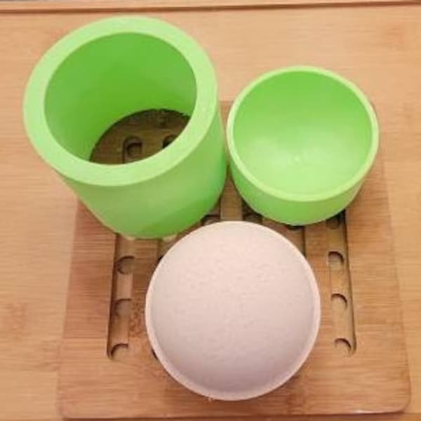 DIY Sphere Bath Bomb Mold
