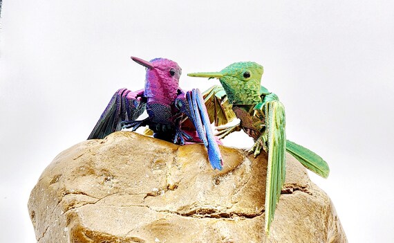 3D Printed Humming Bird With a Floral Stand Articulated