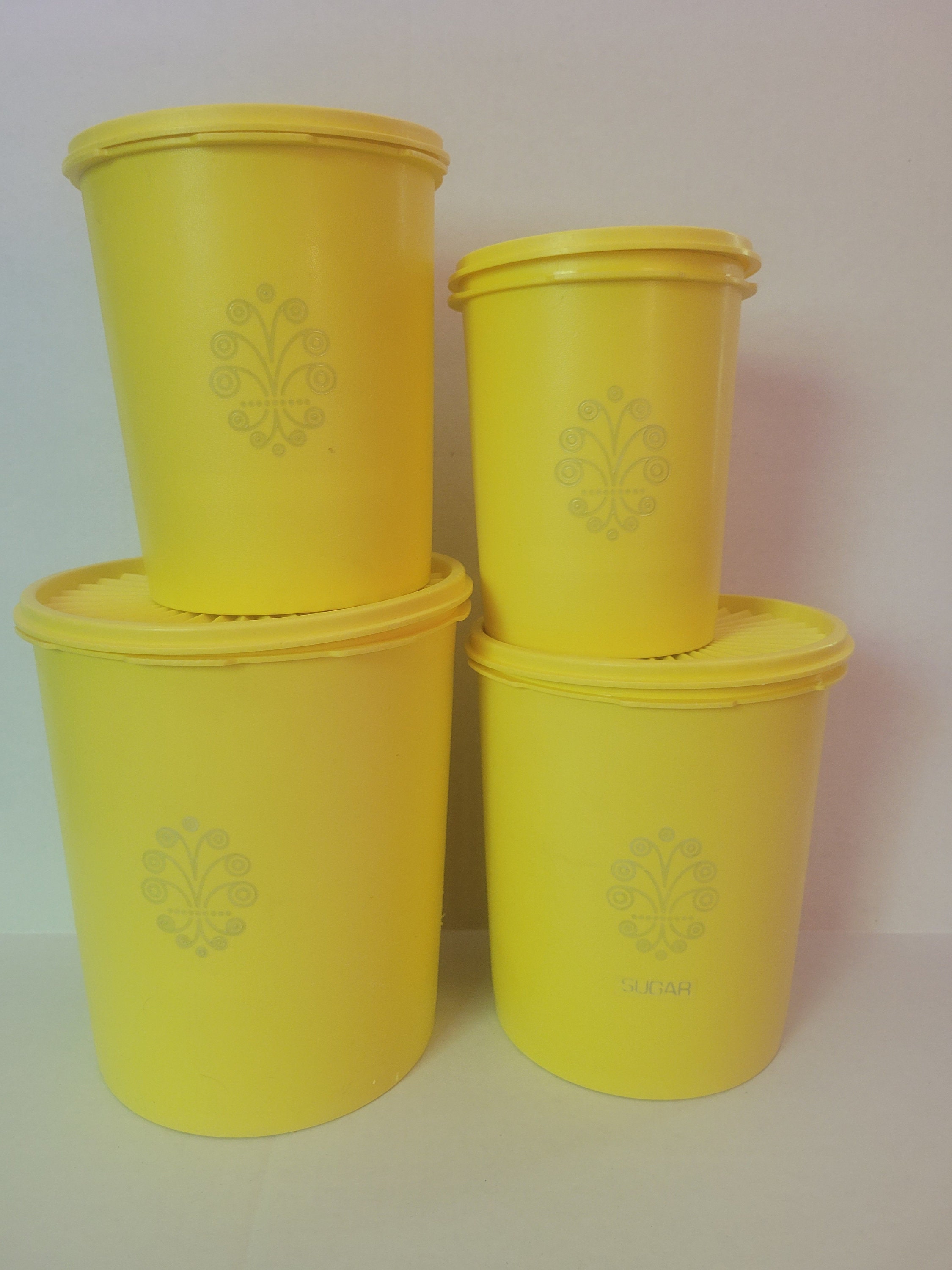  Vintage Tupperware Decorator Servalier Canister Set 4 Country  Blue: Other Products: Home & Kitchen