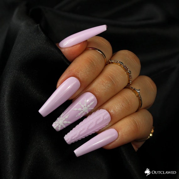 Elegant Purple Nail Designs in 2023| Morovan
