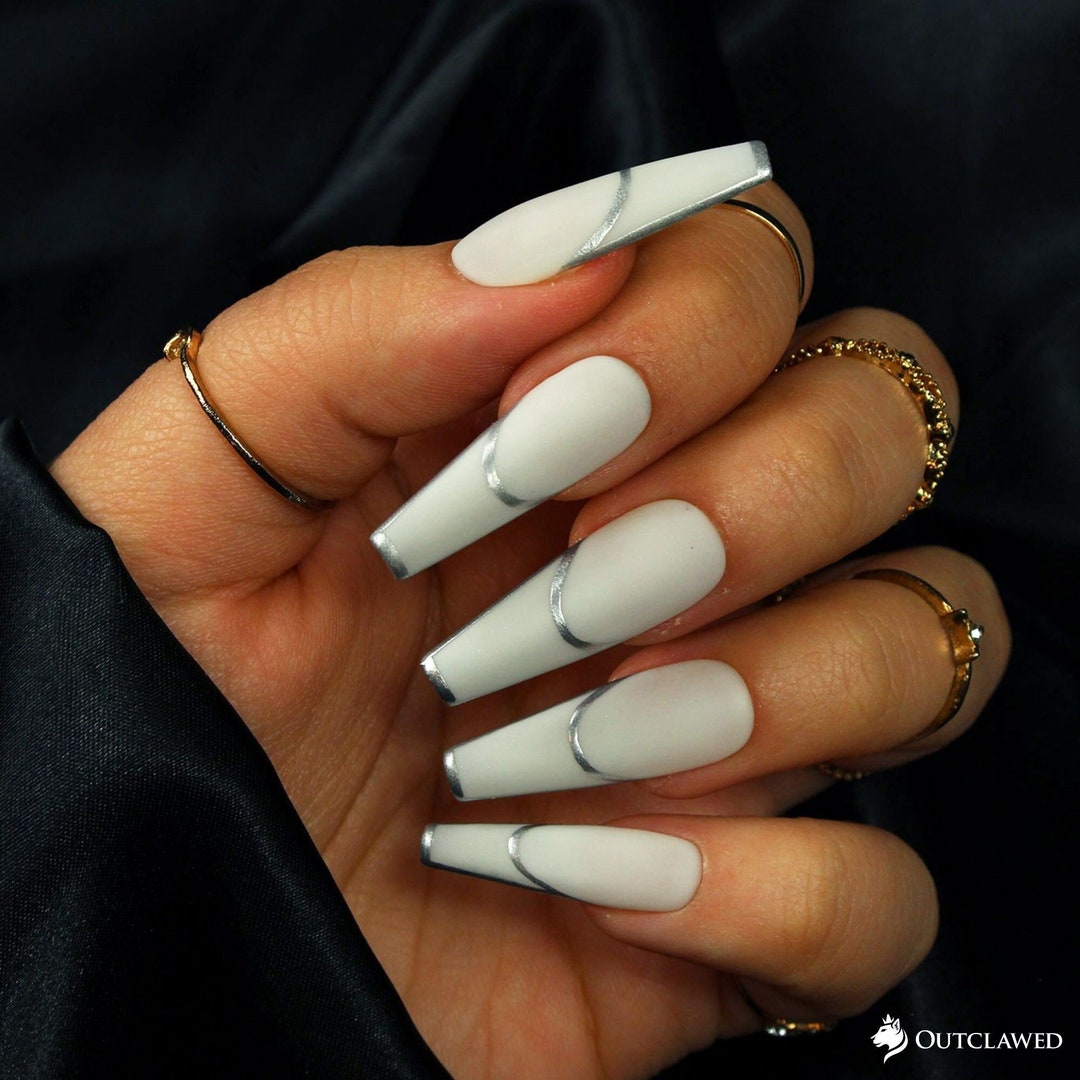 Weie Ngel | Matt weie Ngel | Milchig weie | French Nails | Fake Ngel  | Ngel aufdrcken | Nagelkleber | Gelngel - Etsy sterreich
