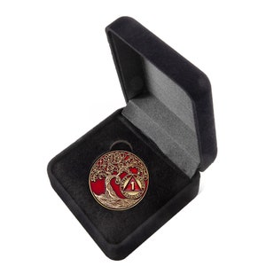 1 Year Sobriety Mint Twisted Tree of Life Gold Plated AA Recovery Medallion - One Year Chip/Coin - Red + Velvet Box